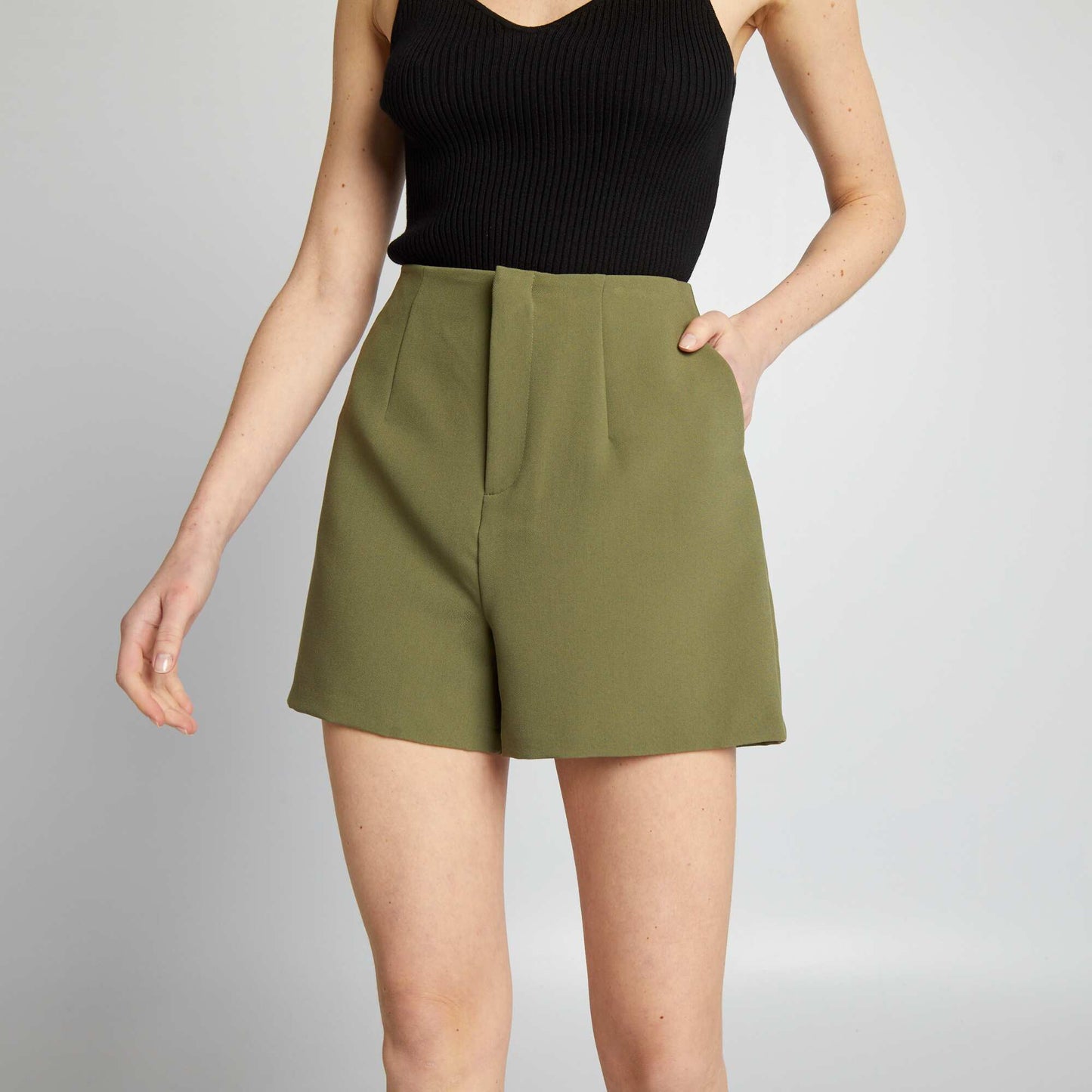 Short taille haute smart Kaki