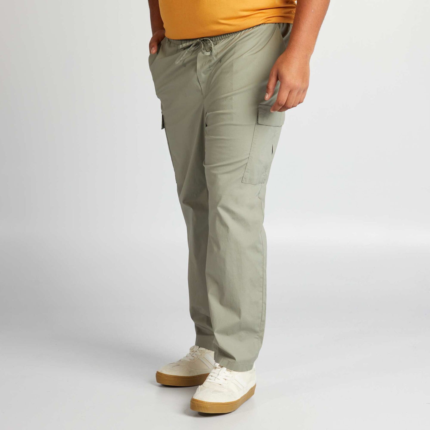 Pantalon avec poches sur les côtés Vert