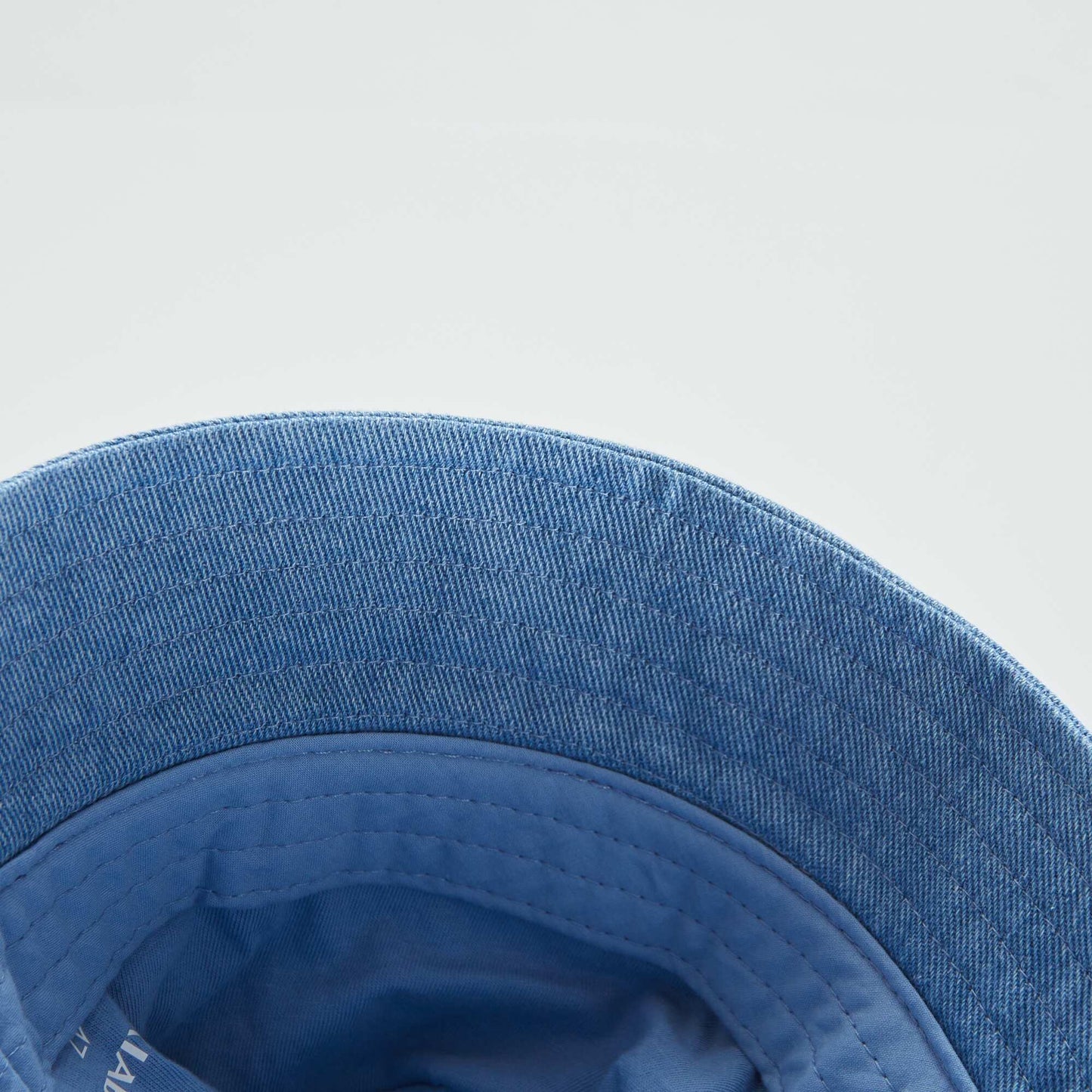 Bob en denim à imprimé Bleu