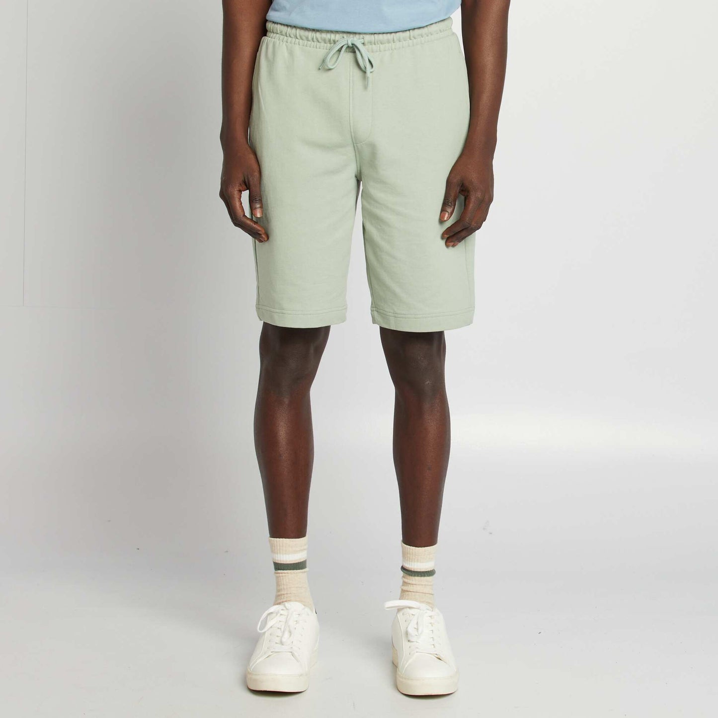 Short de sport style jogger VERT