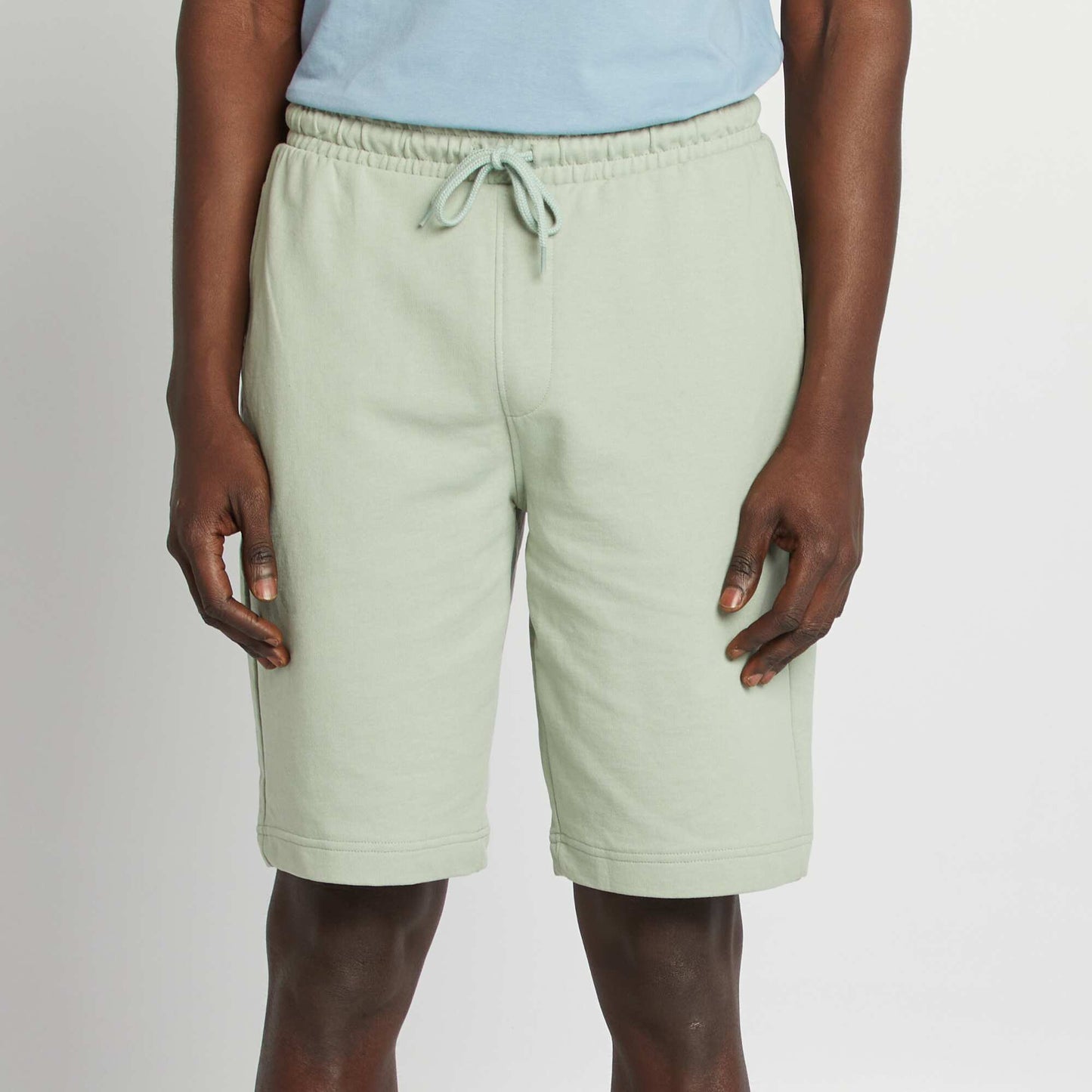 Short de sport style jogger VERT