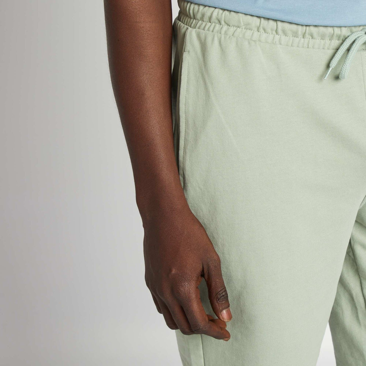 Short de sport style jogger VERT
