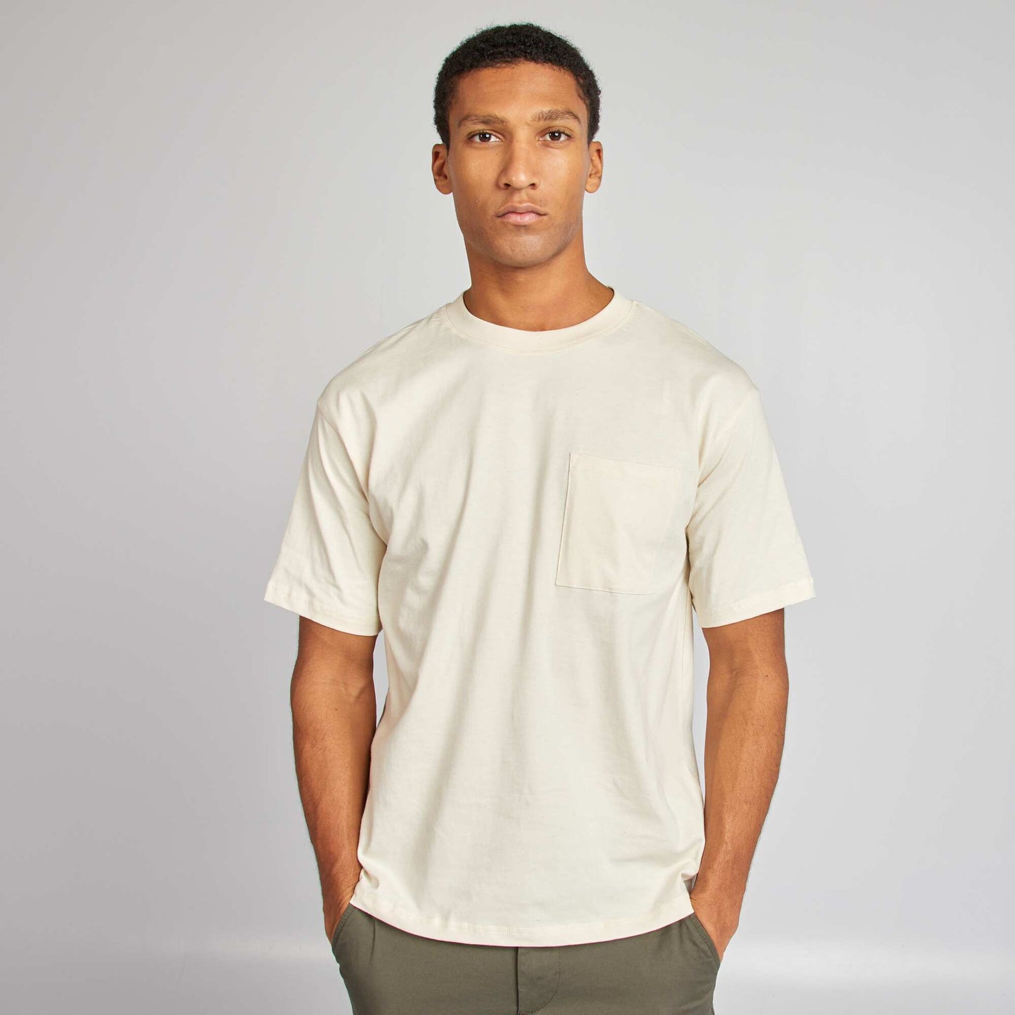 T-shirt uni avec poche poitrine Blanc