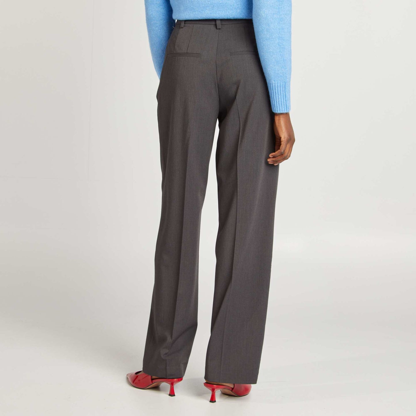 Pantalon tailleur Gris