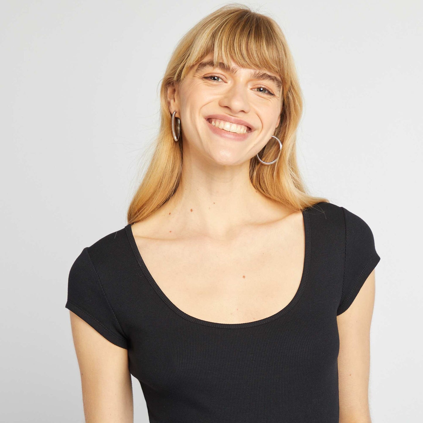 Body manches courtes côtelé NOIR