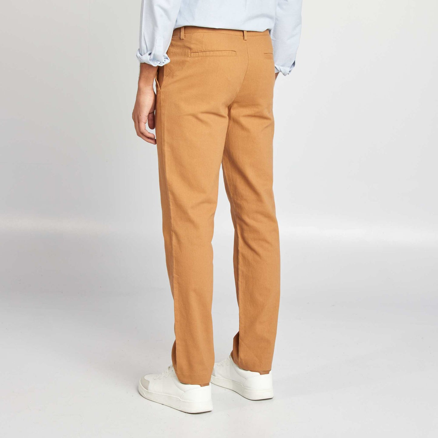 Chino coupe ajustée / slim fit Beige