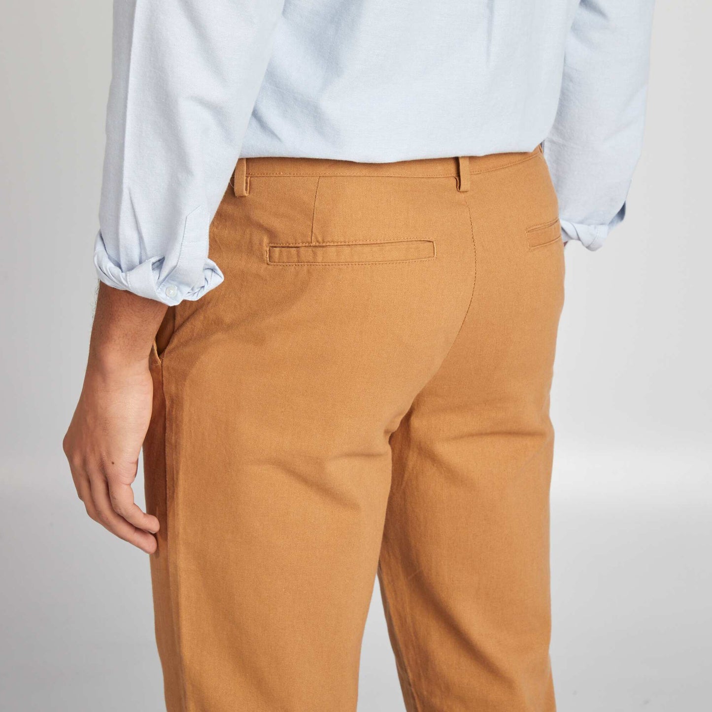 Chino coupe ajustée / slim fit Beige