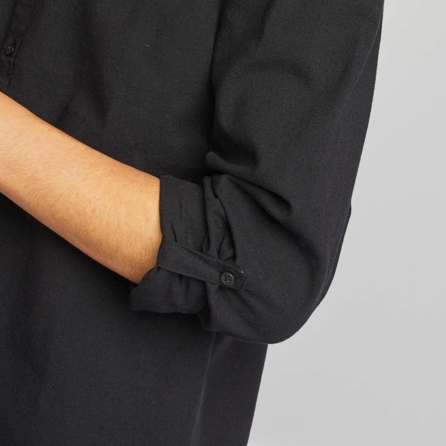 Chemise unie col tunisien NOIR