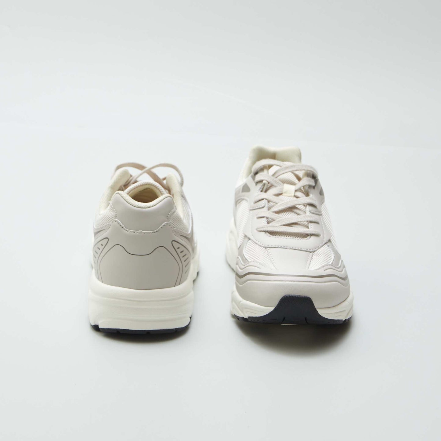 Baskets running BEIGE