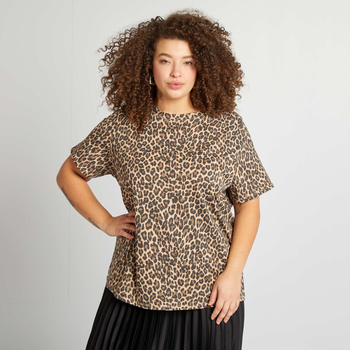 T-shirt à manches courtes avec imprimé BEIGE