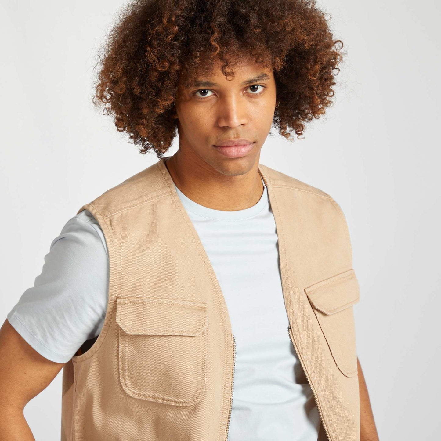 Veste sans manches avec 4 poches à rabat BEIGE
