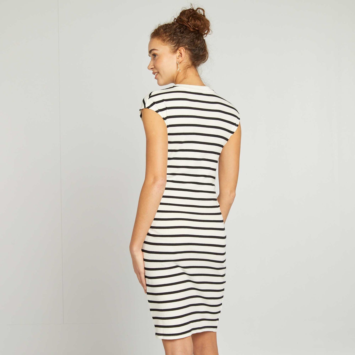 Robe longue en matière stretch côtelée BLANC