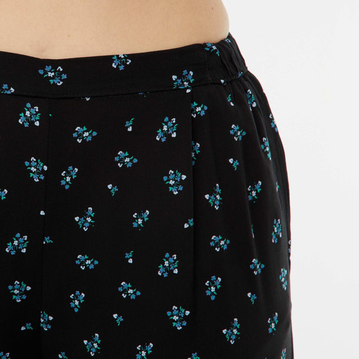 Ensemble pyjama chemisier + pantalon imprimé NOIR FLEURI