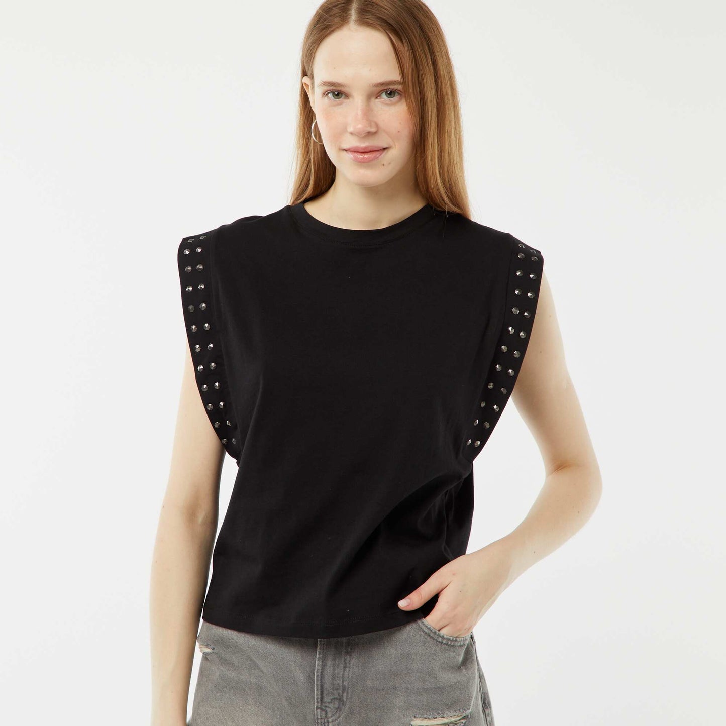 T-shirt sans manches avec emmanchures cloutées NOIR