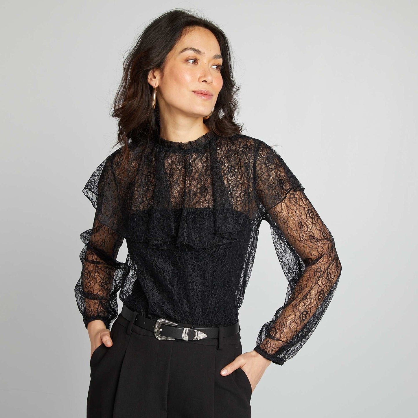 Blouse en dentelle volantée NOIR