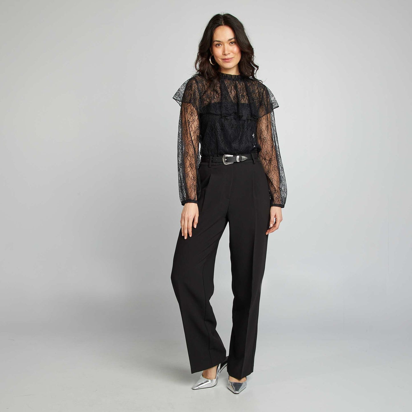 Blouse en dentelle volantée NOIR
