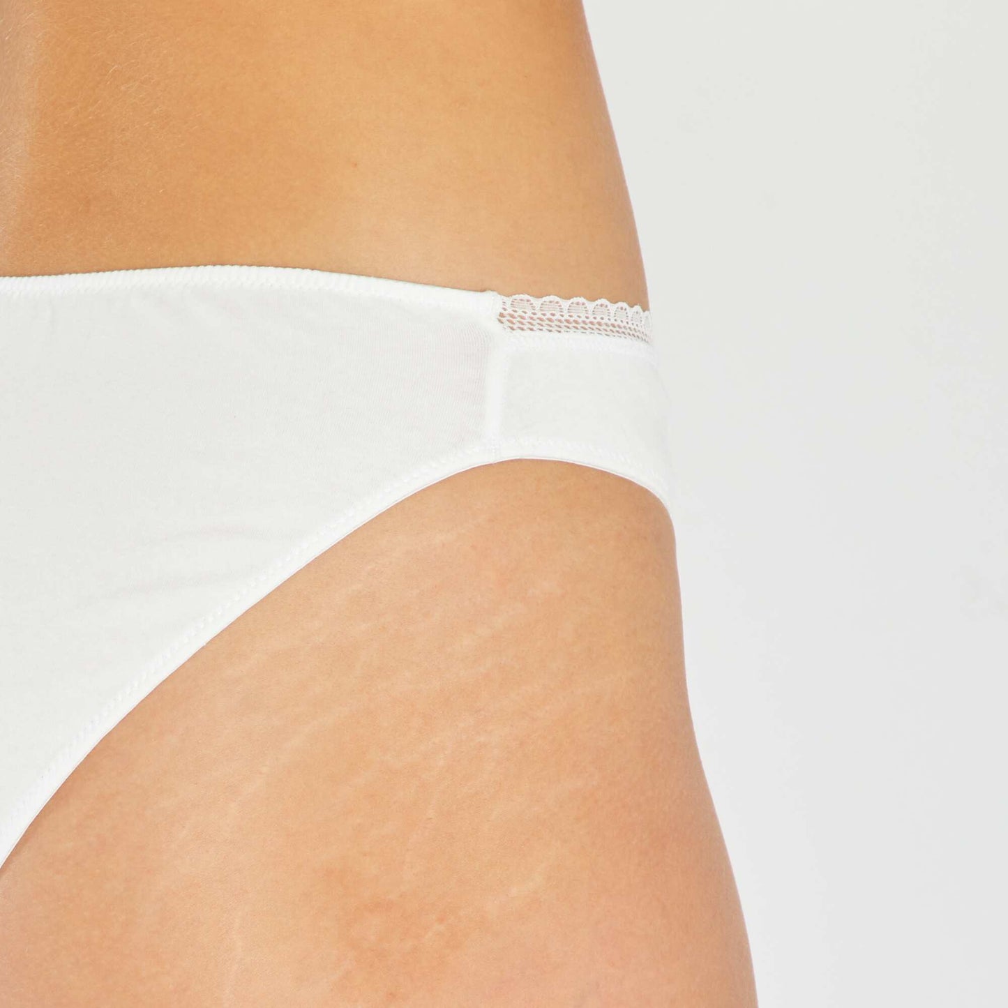 Culotte coton galon dentelle blanc