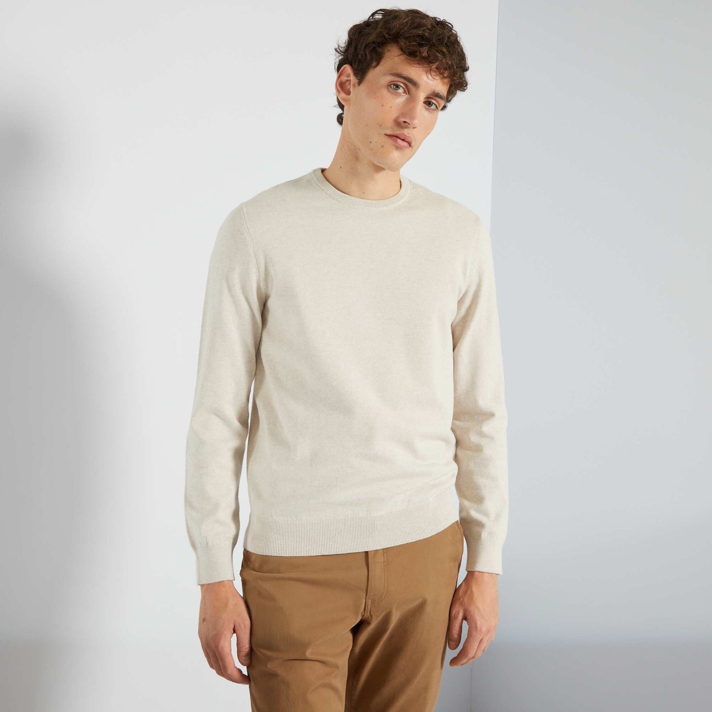 Pull uni à col rond Beige