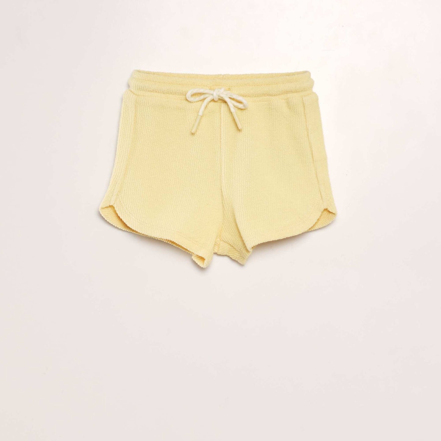 Short uni style matière éponge Jaune