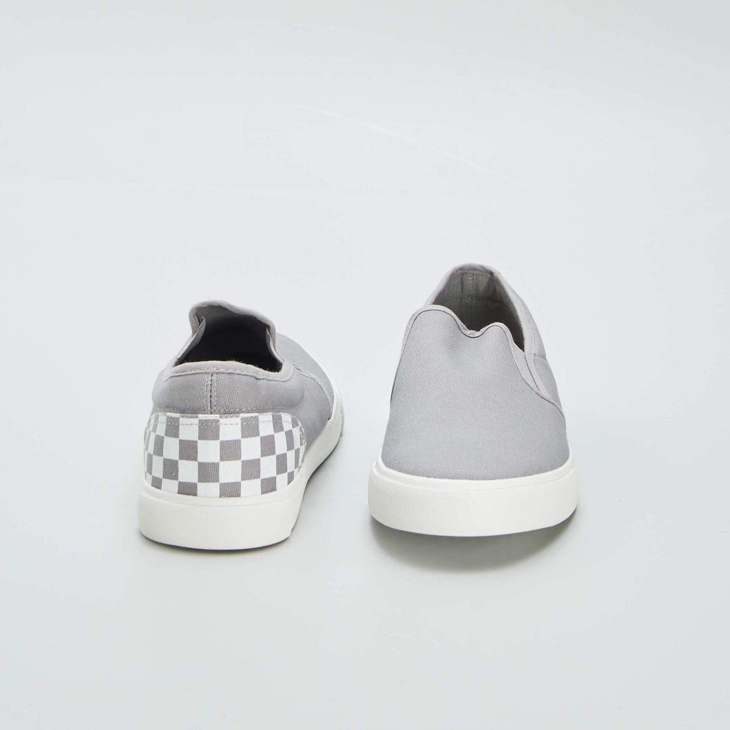 Baskets slip-on à empiècement Gris