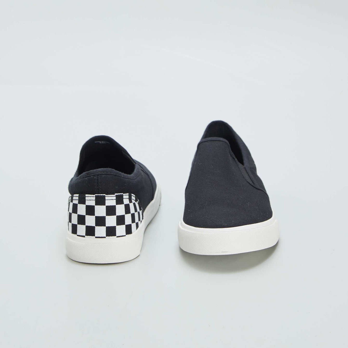 Baskets slip-on à empiècement Noir