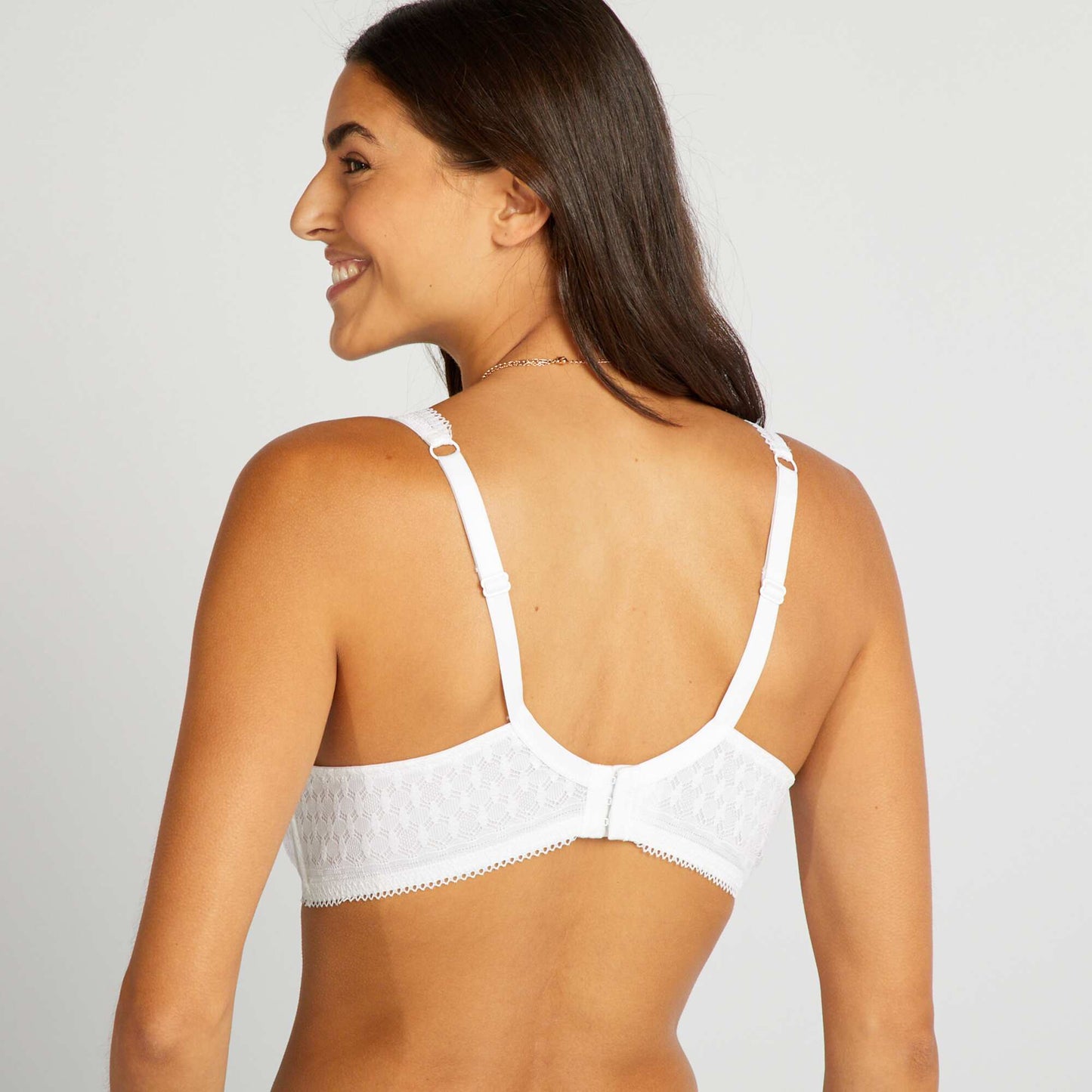 Soutien gorge en dentelle paddé bonnet D&E blanc