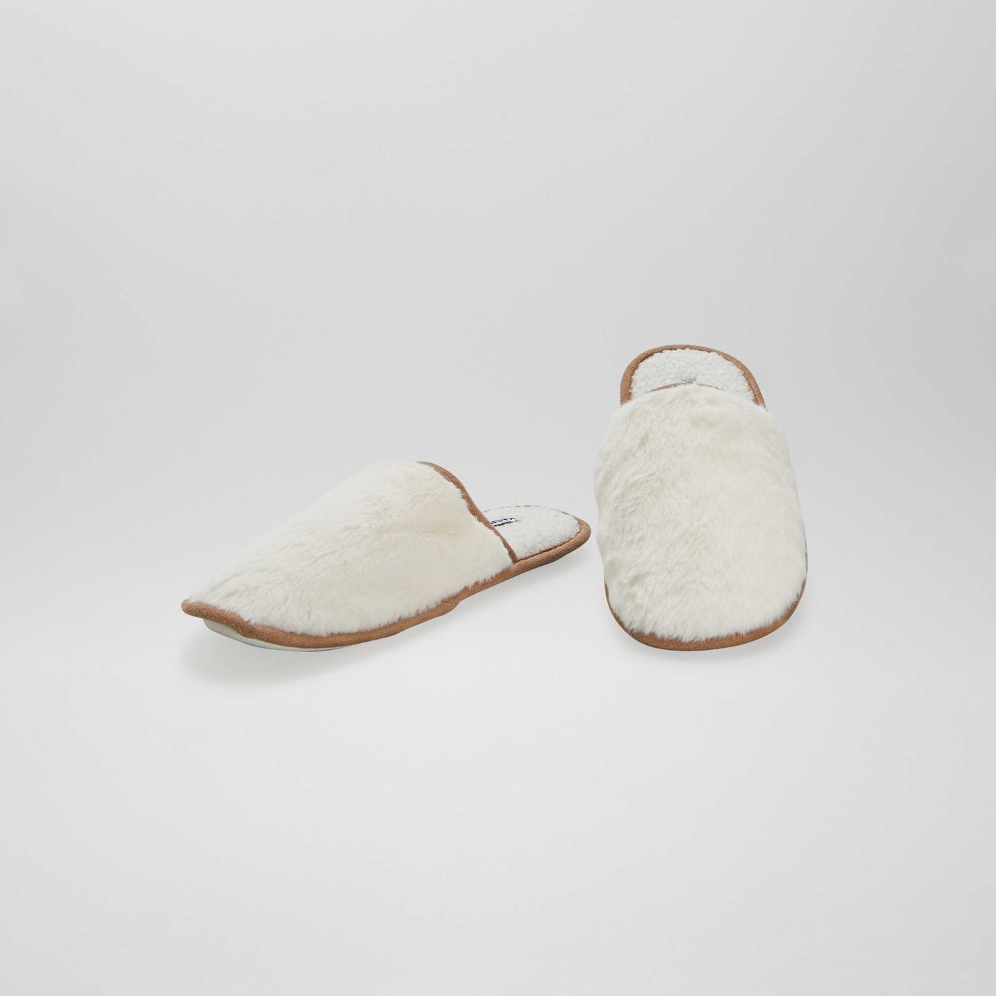 Chaussons mules beige