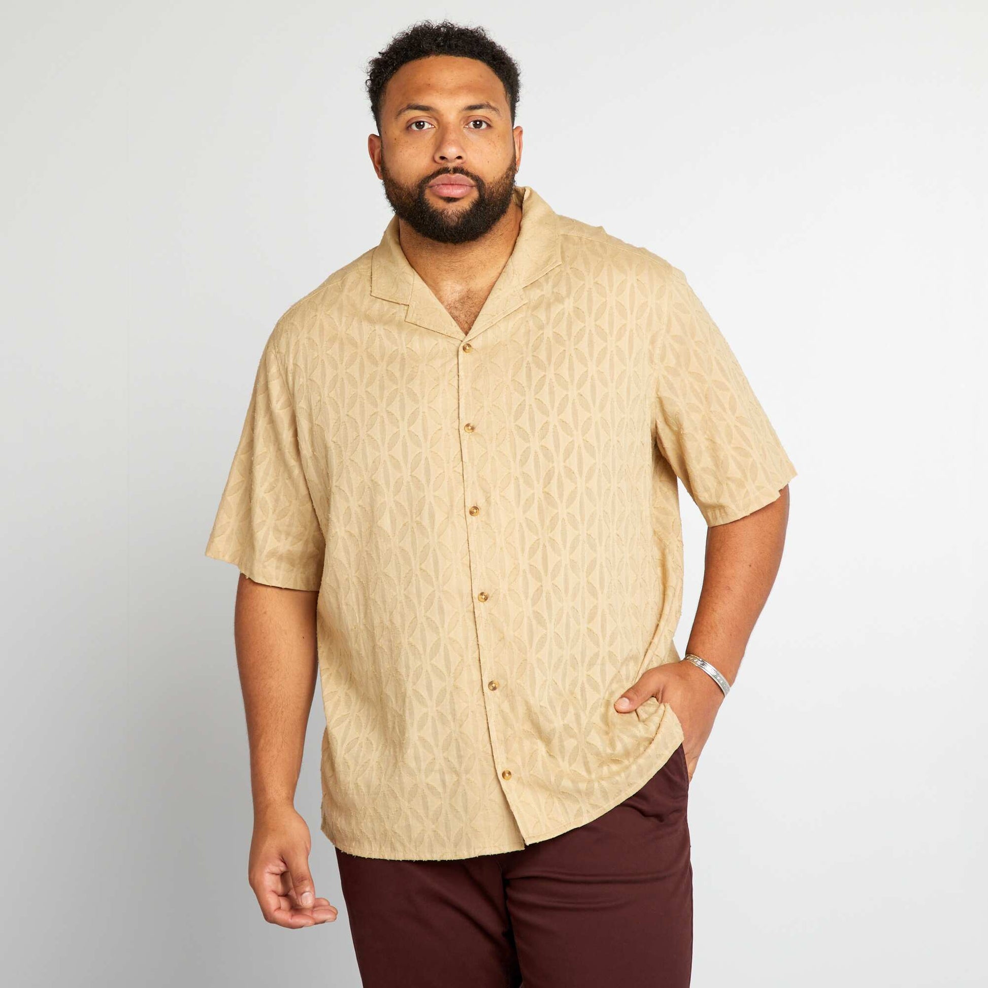 Chemise à motifs en relief Beige