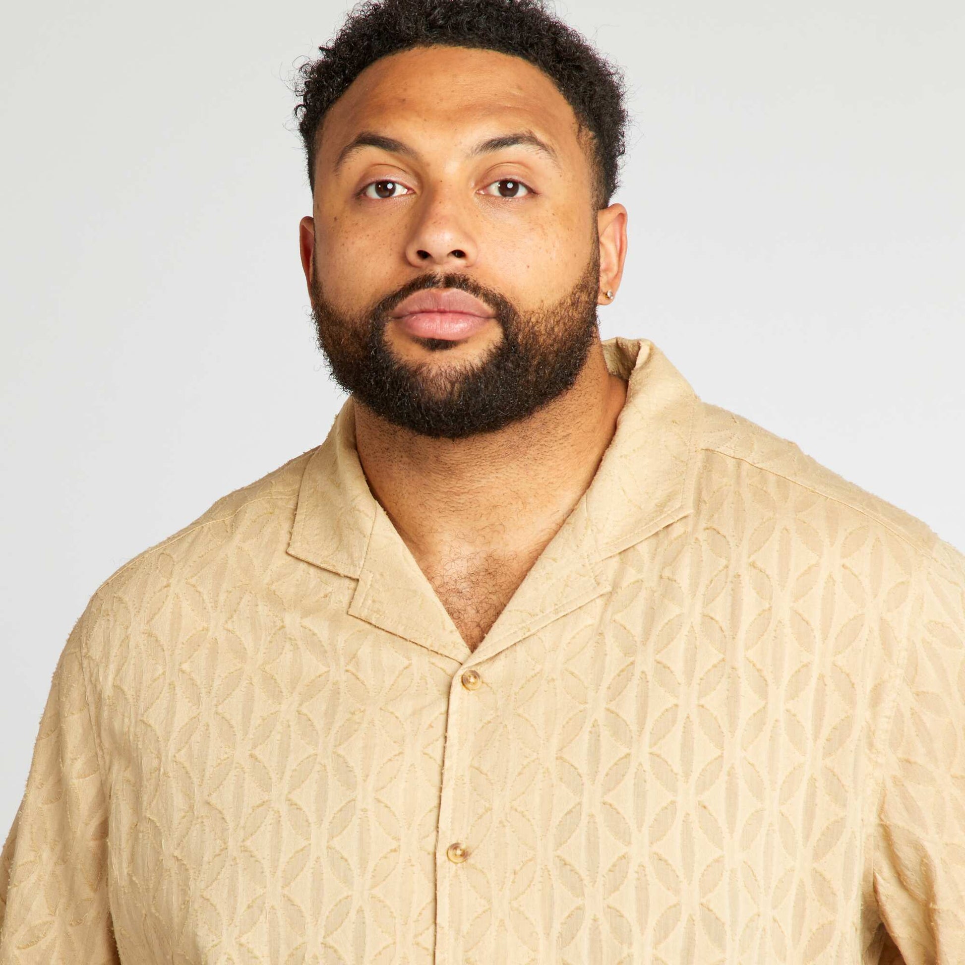 Chemise à motifs en relief Beige