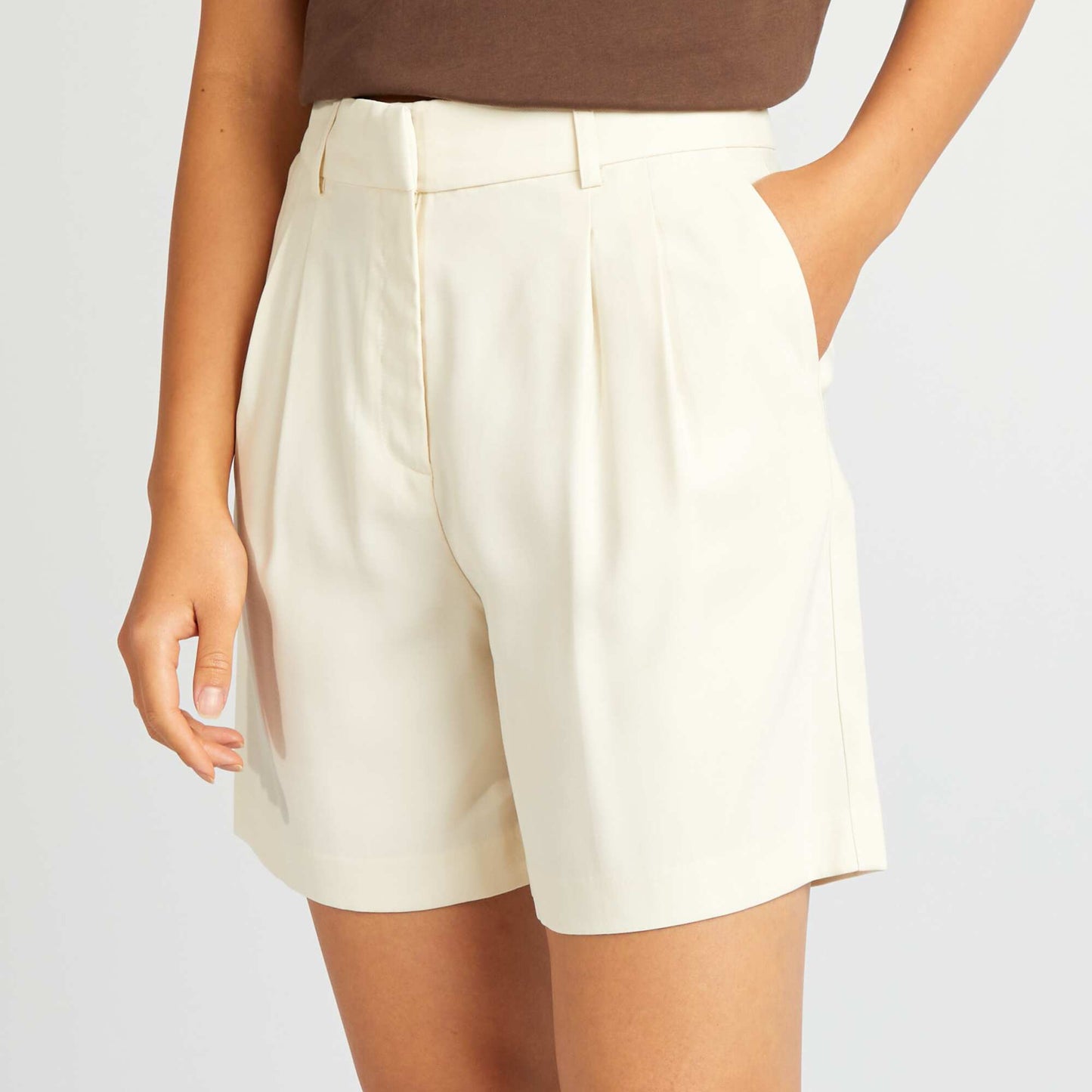 Short large en twill Beige