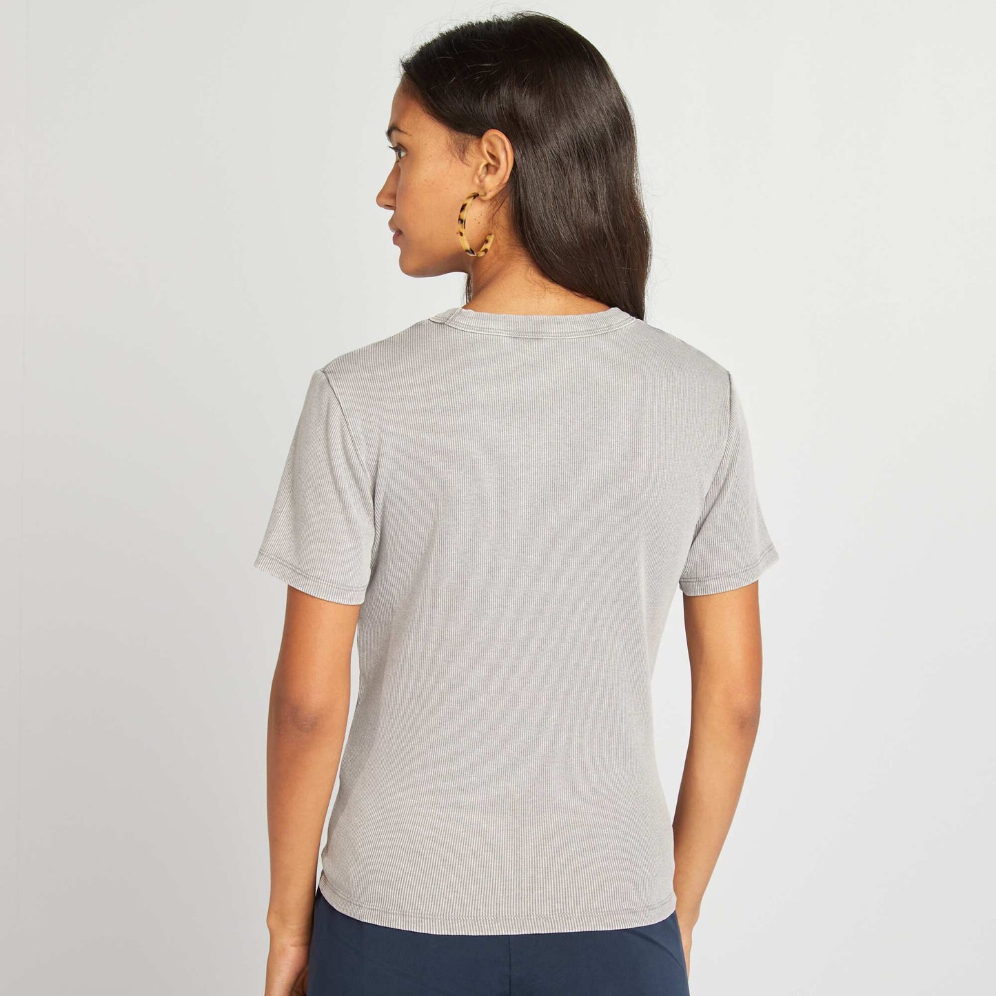 T-shirt cropped côtelé Gris