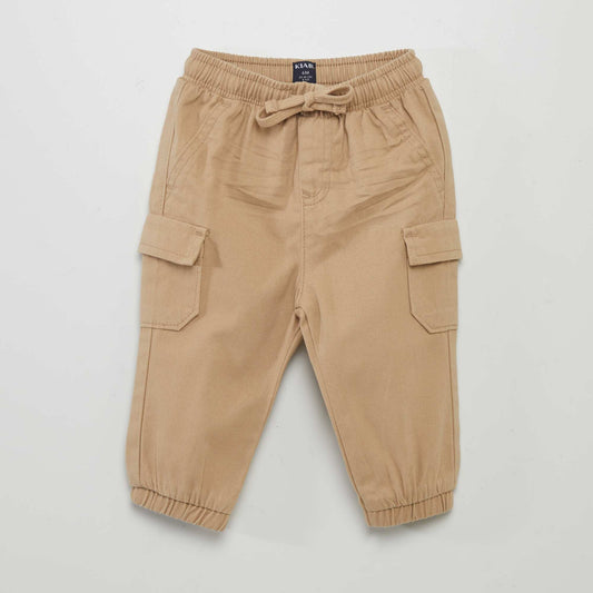 Pantalon jogger avec poches à rabat Beige