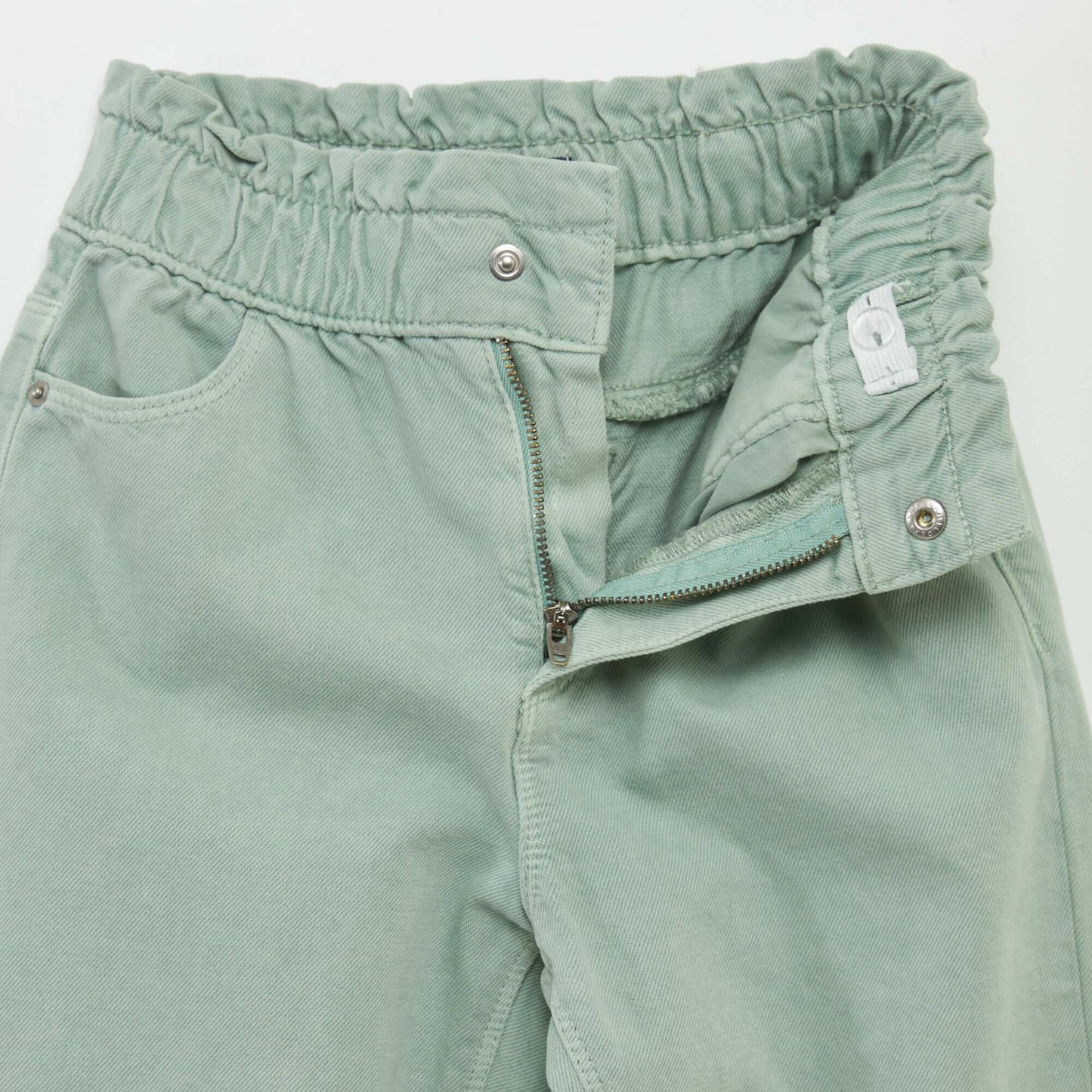 Pantalon twill volantée à la ceinture Vert