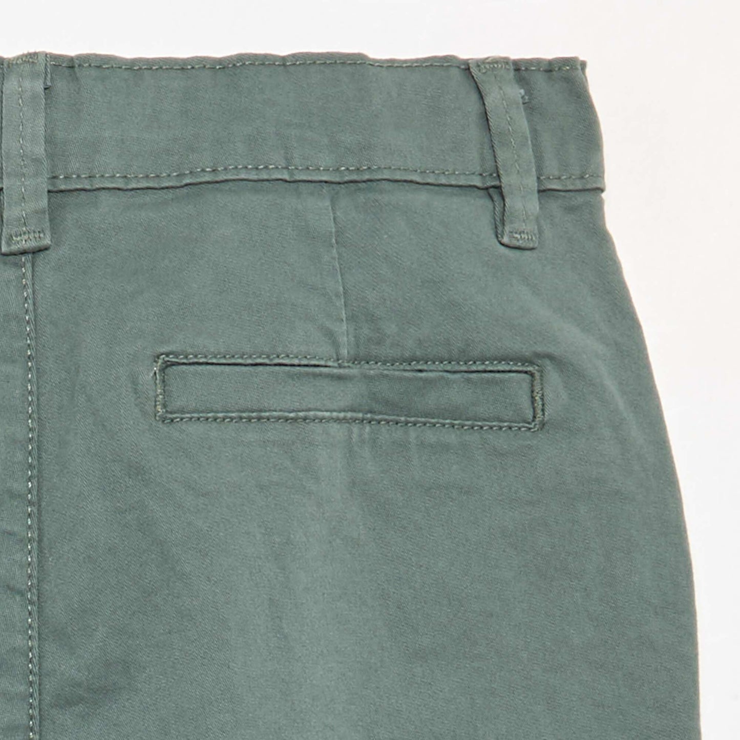 Pantalon chino slim VERT