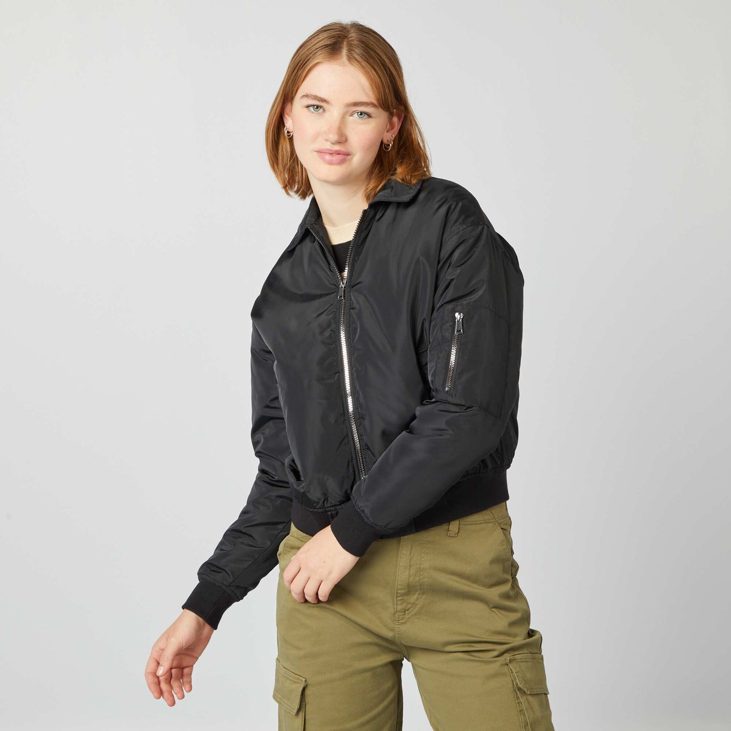 Blouson satiné noir