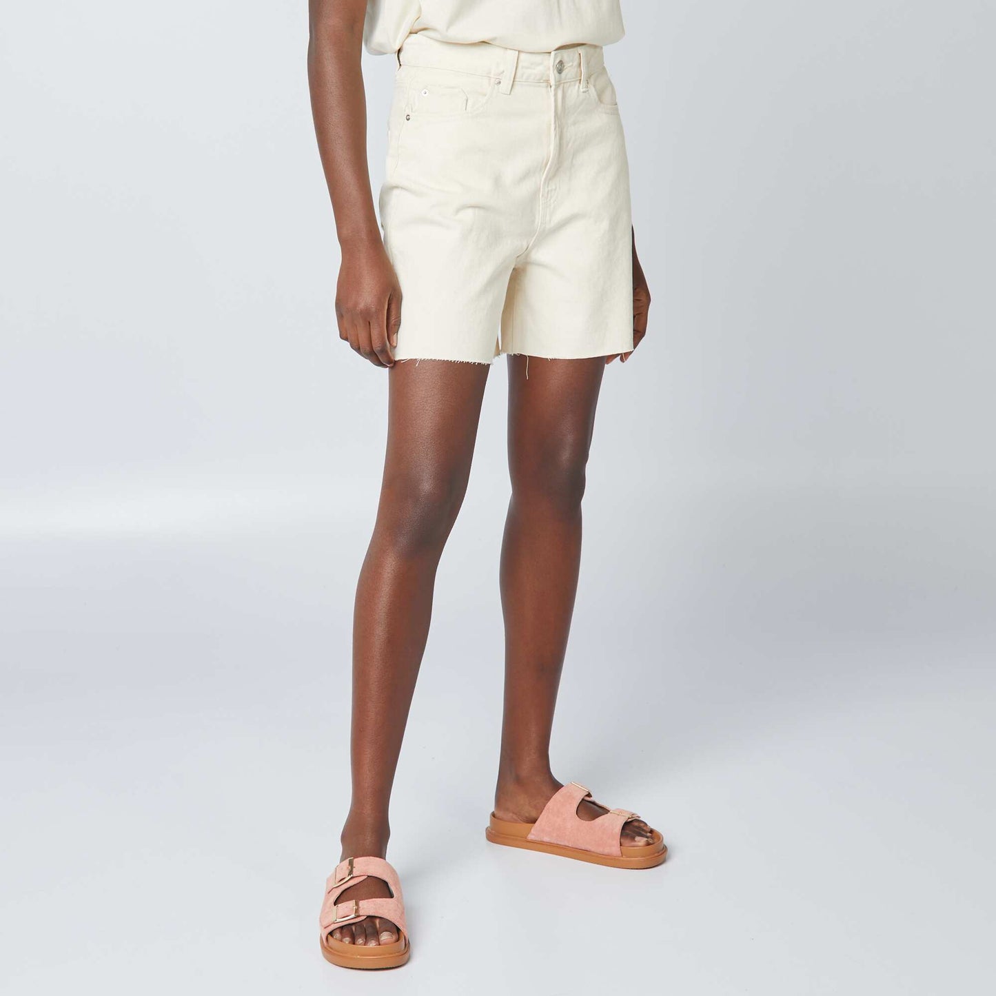 Short mi-cuisse en coton Beige