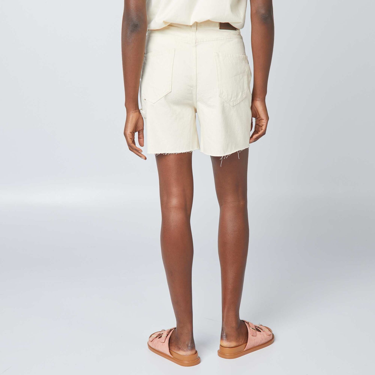 Short mi-cuisse en coton Beige