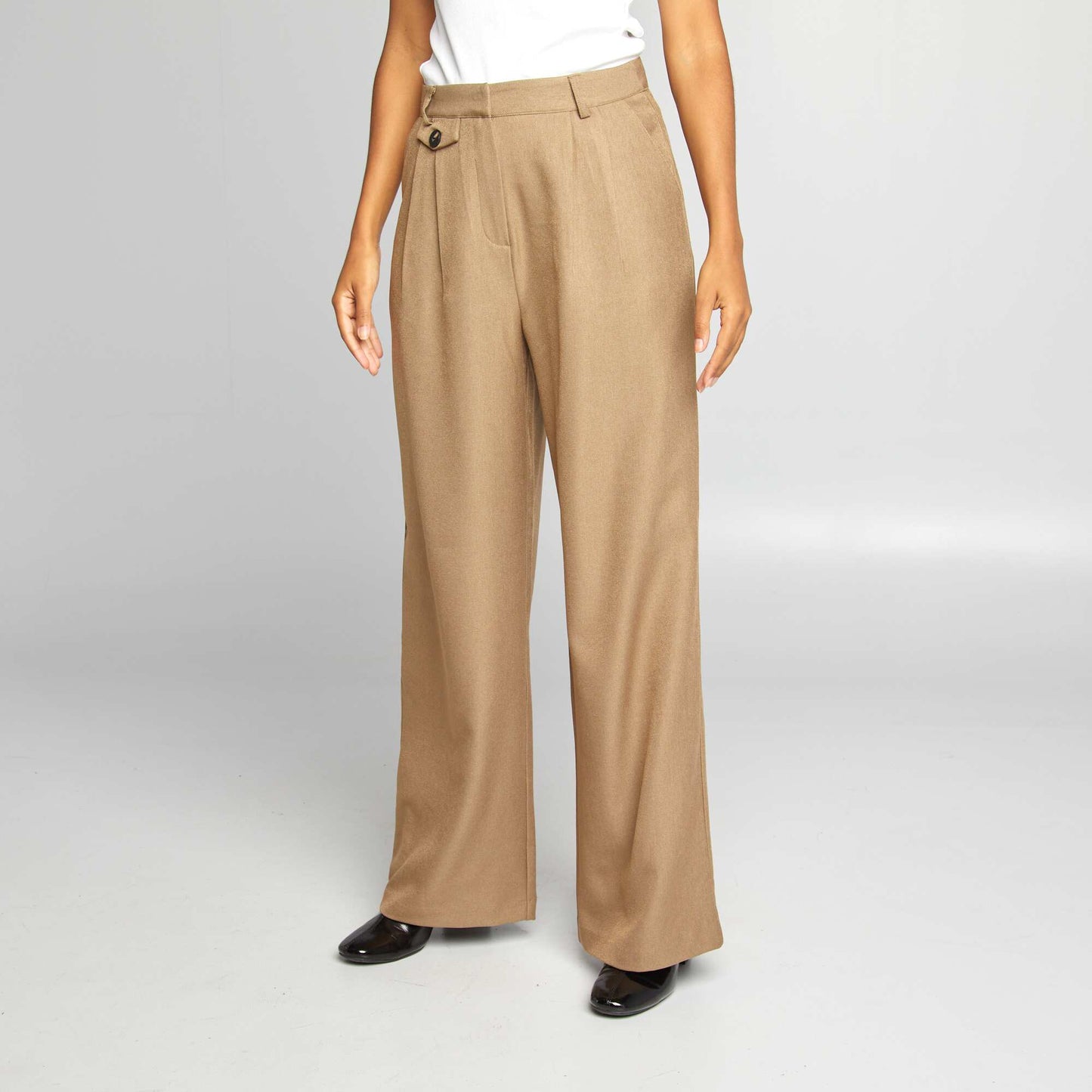 Pantalon tailleur large Kaki