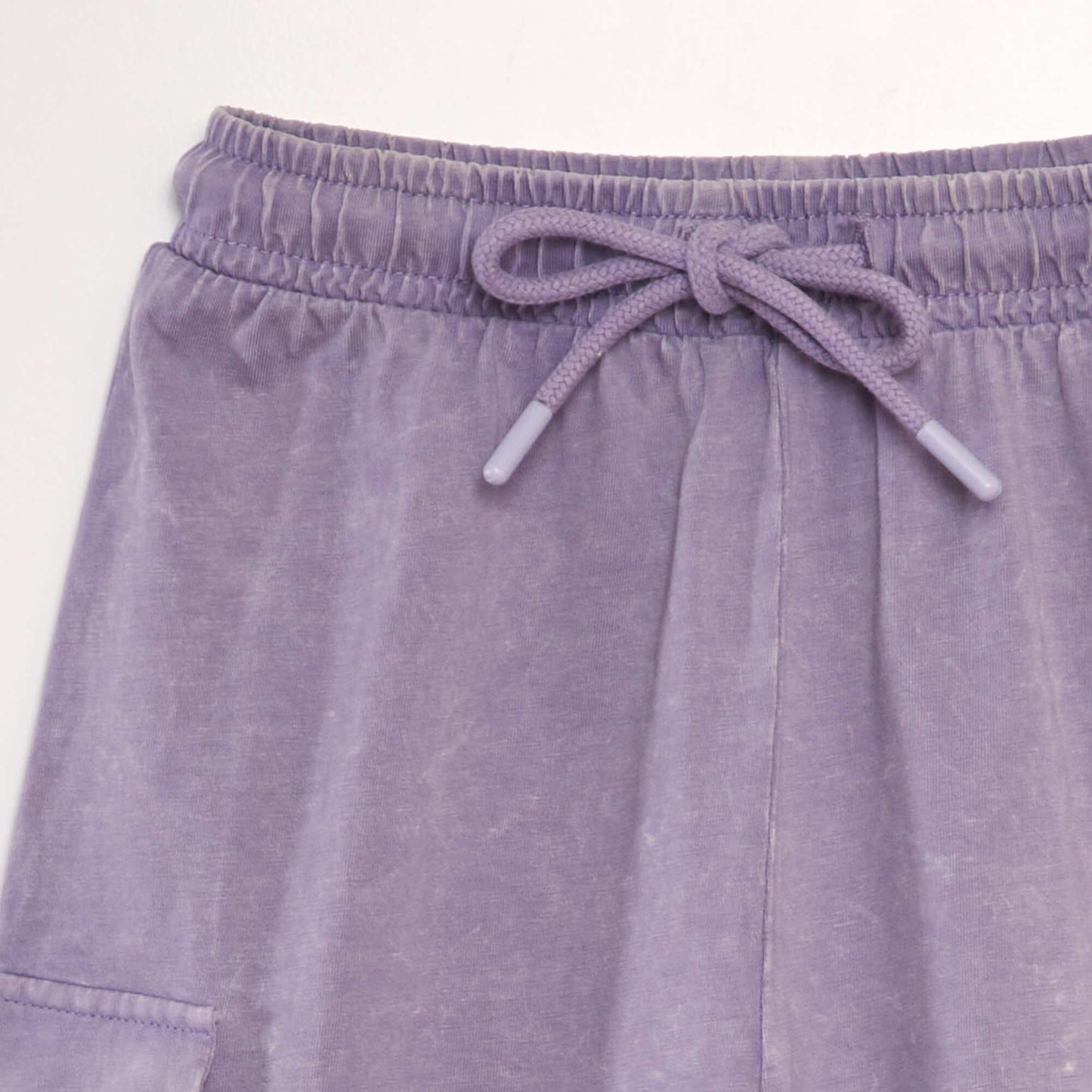 Short avec poches sur les côtés Violet