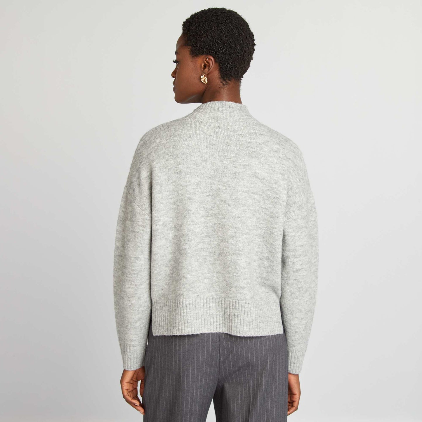 Pull col montant en maille douce Gris