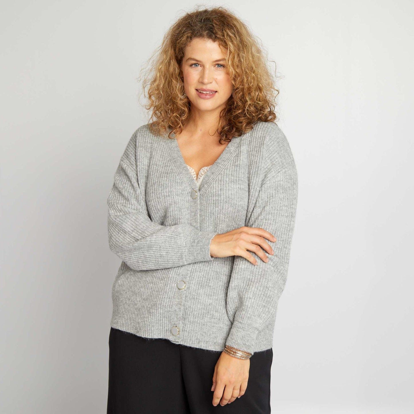 Cardigan en maille côtelée Gris