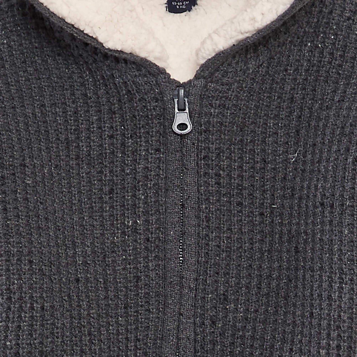 Gilet en tricot avec capuche Gris foncé