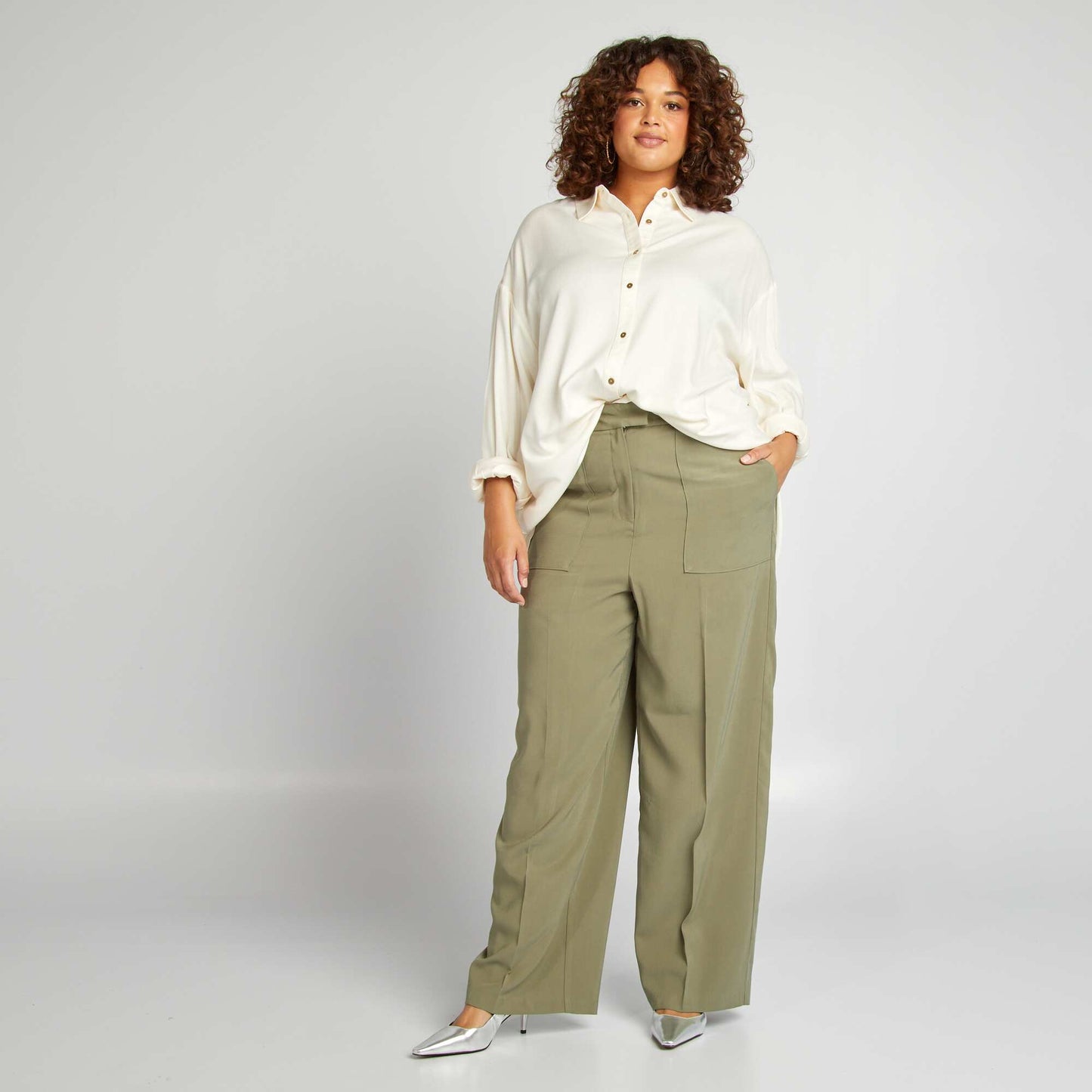 Pantalon de tailleur large en twill Vert