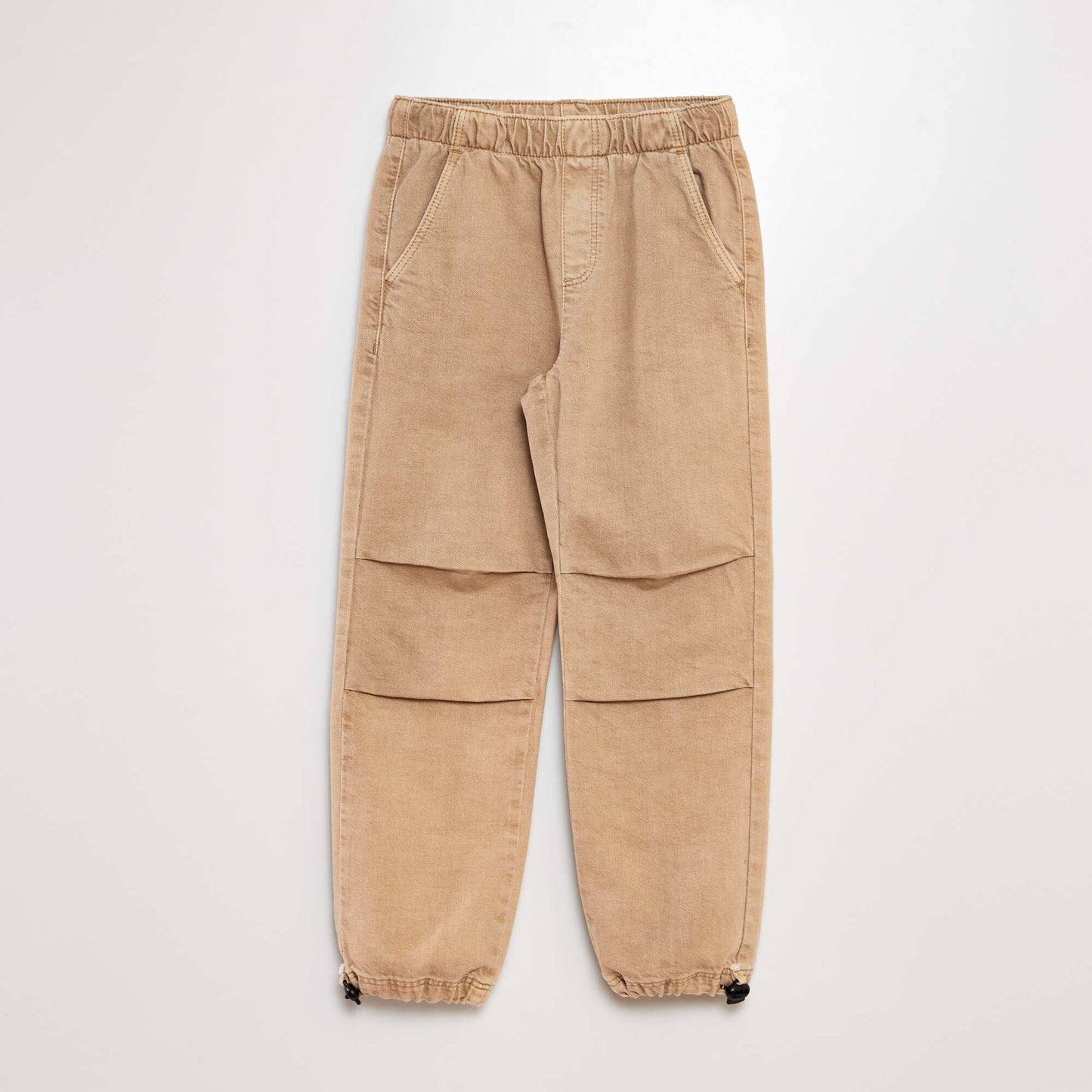 Pantalon en denim plis d'aisance genoux beige