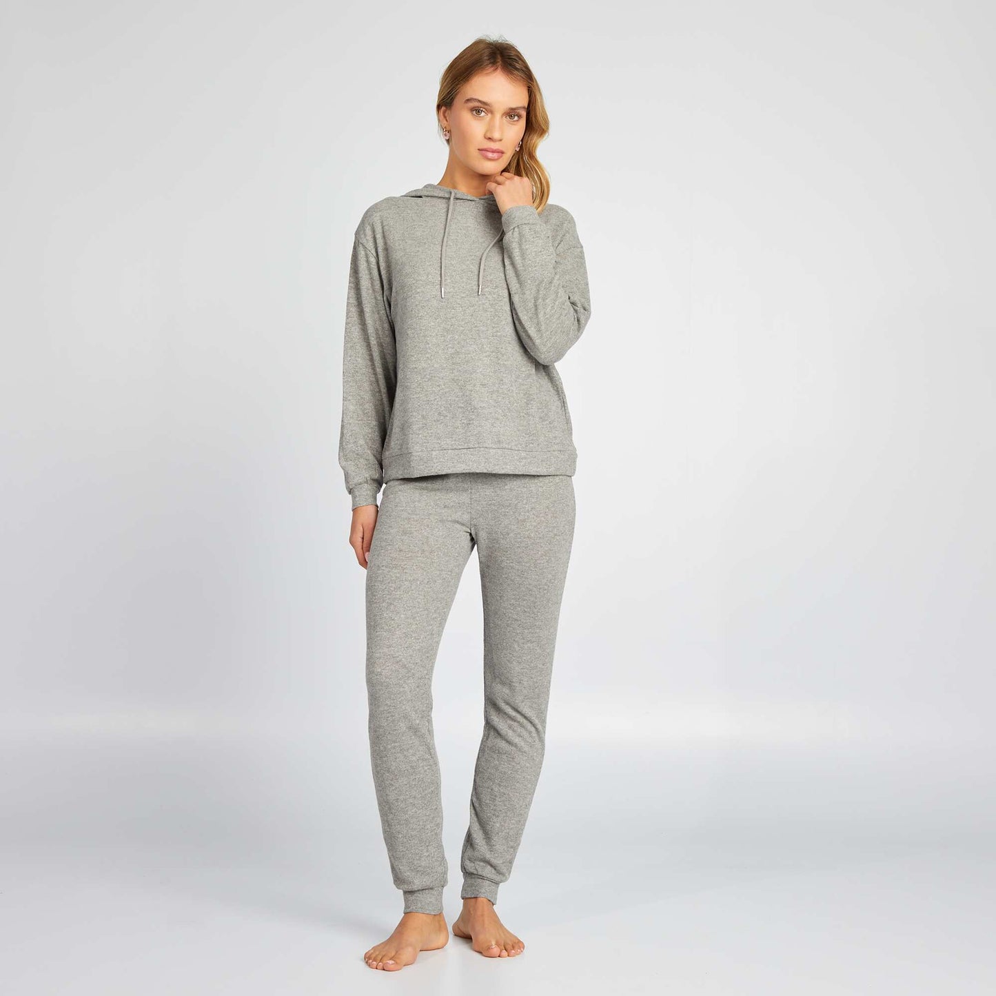 Ensemble sweat + pantalon en maille doudou Gris