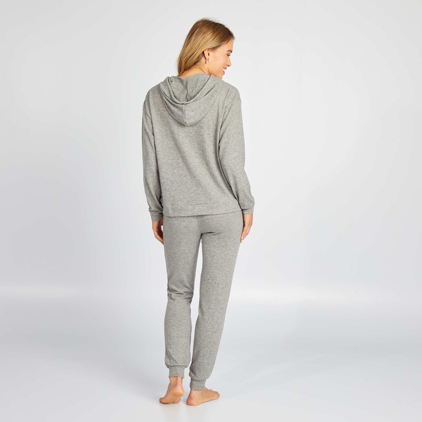 Ensemble sweat + pantalon en maille doudou Gris