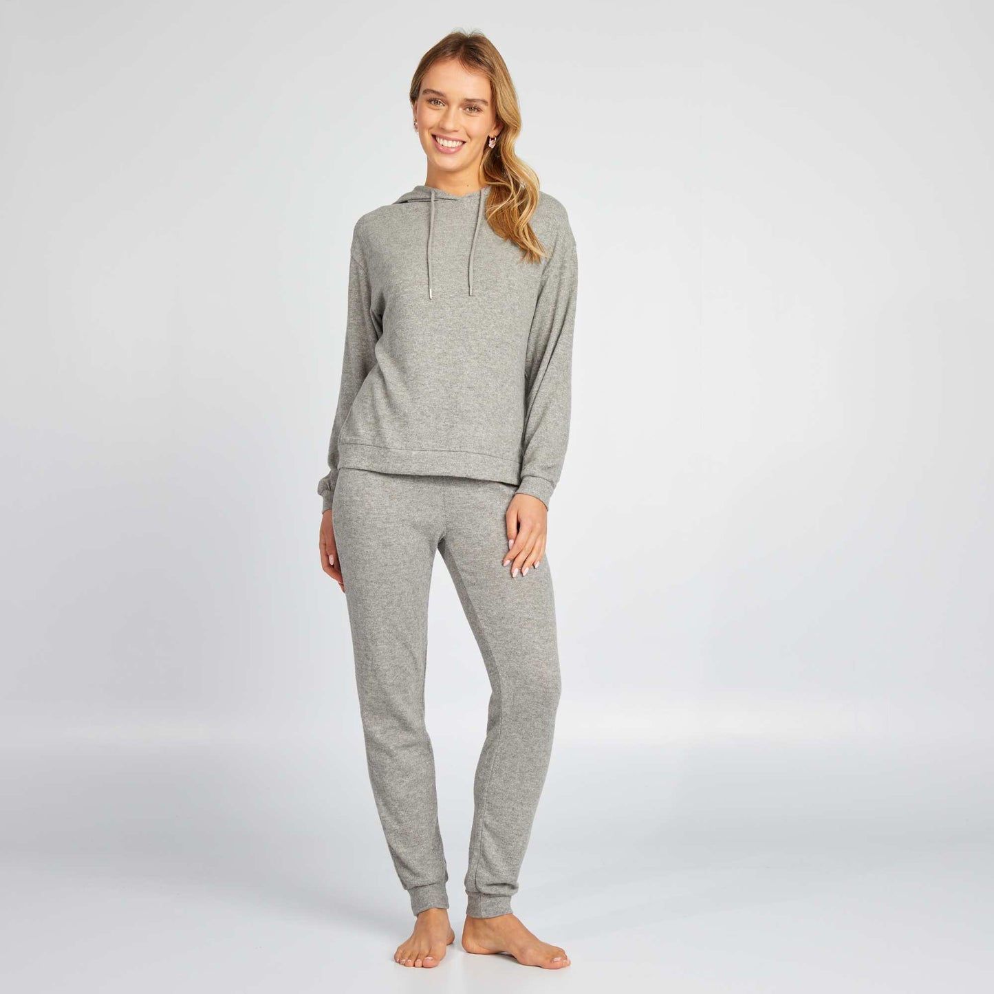 Ensemble sweat + pantalon en maille doudou Gris