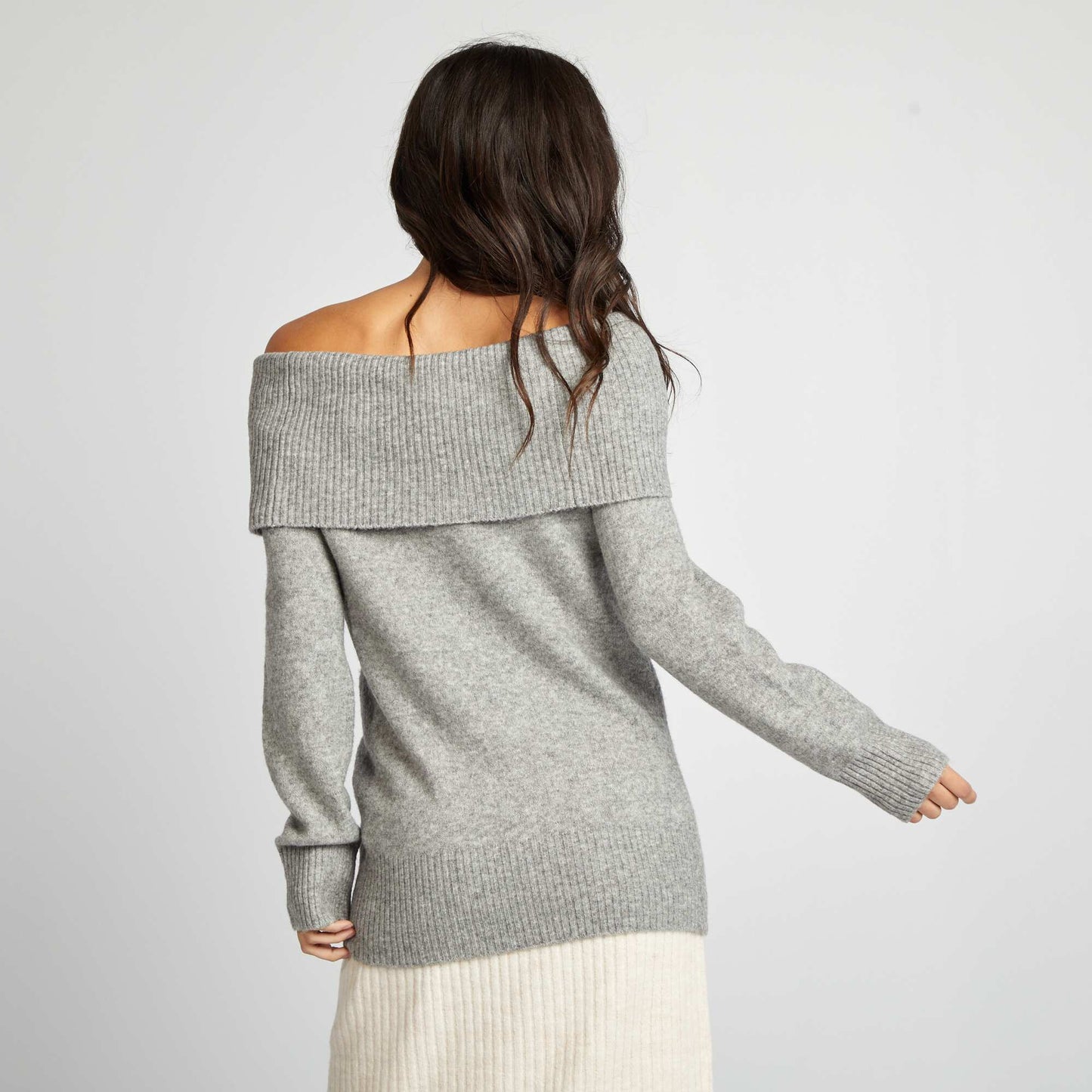 Pull en maille avec col montant Gris