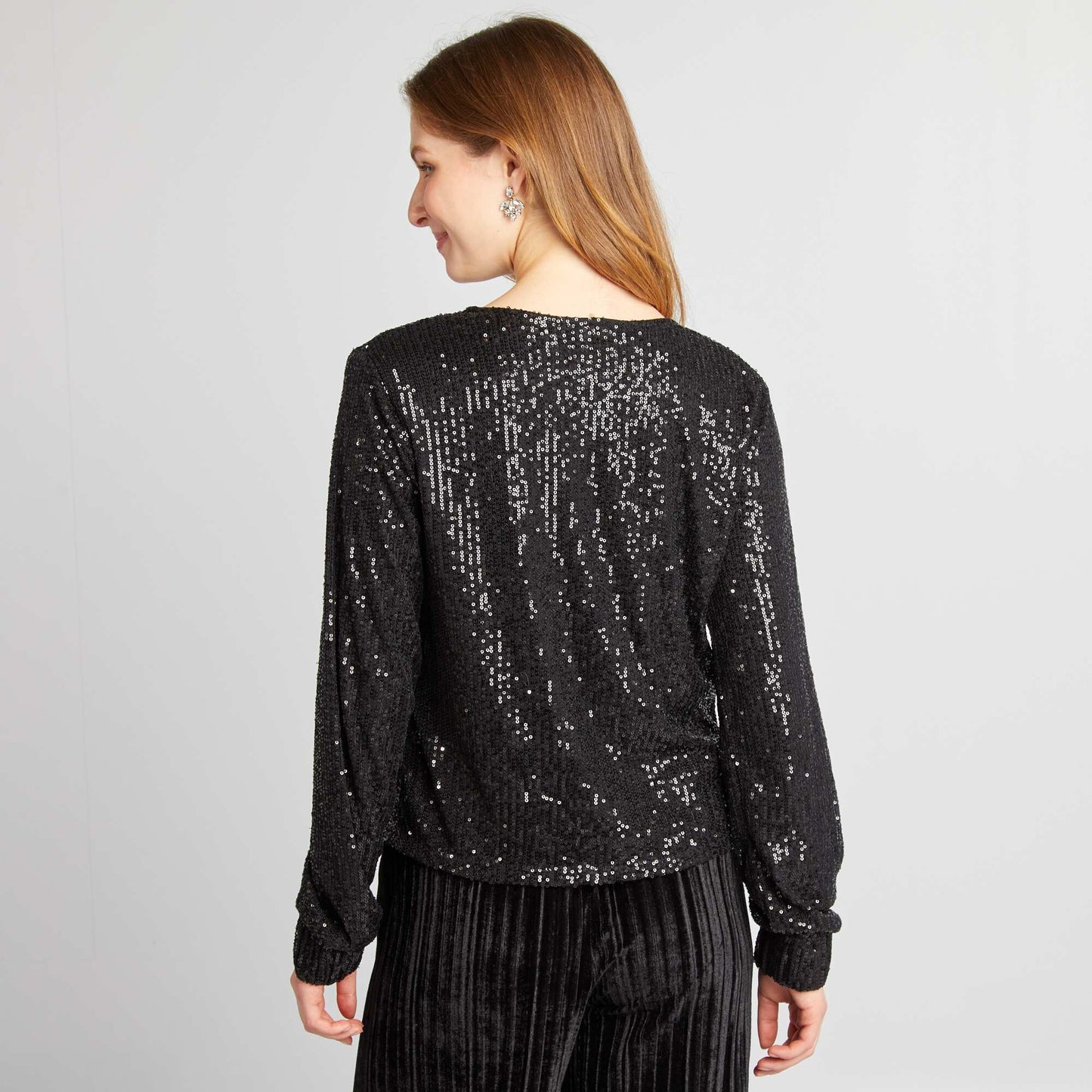 Tee-shirt manches longues en sequins noir