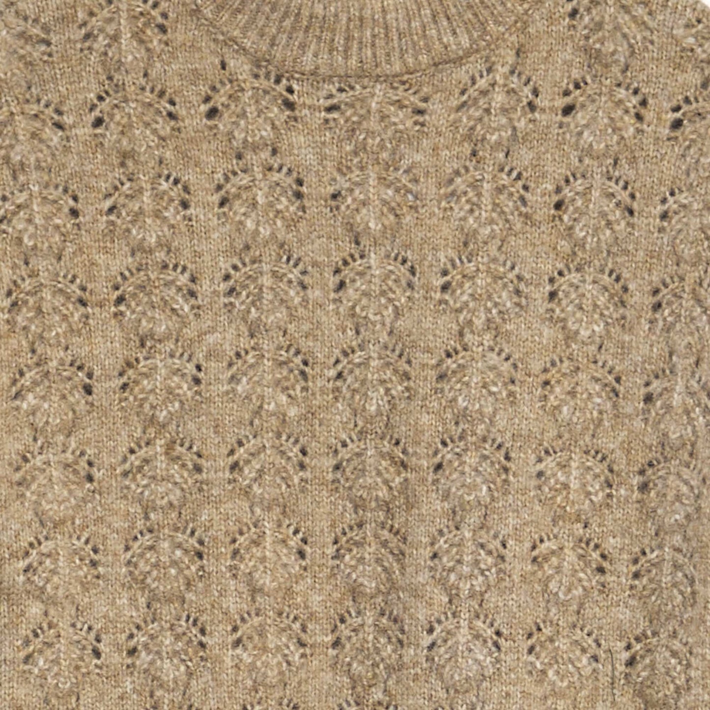 Pull en maille ajourée à col rond Beige